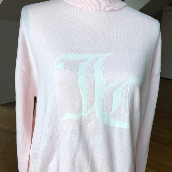 New With Tags Soft Pink JuiCy Couture Sweater - Picture 2 of 5